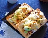 すき焼きふりかけと長葱のトースト作り方4写真