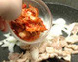 韓国料理ー豚キムチの焼きそば作り方2写真
