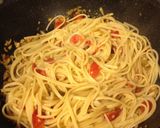 イタリア仕込みオリーブとトマトのパスタ作り方7写真