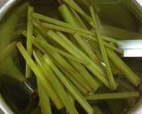春の味覚★フキと油揚げの煮物作り方3写真