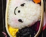 三角おにぎりをアレンジ キャラ弁作り方1写真