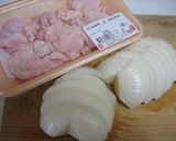 とり皮と新たまねぎの塩炒め作り方1写真