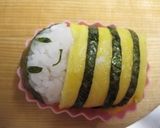 ミツバチのお弁当（キャラ弁）作り方1写真