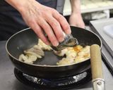 鶏のいしり風味　照り焼きポテトピザ作り方3写真