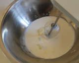 いちごとクリームチーズのヨーグルトアイス作り方1写真