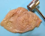 から揚げに☆なるはずだった☆鶏ムネ肉作り方1写真