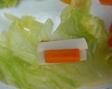 かまぼこと人参のロールキャベツ風サラダ作り方5写真