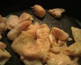 鶏皮の甘辛味噌炒め作り方2写真