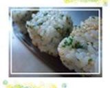 ごまたっぷり♡パセリと粉チーズのおにぎり作り方6写真