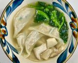 冷凍生餃子とエリンギとほうれん草のスープ作り方5写真