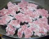 【 豚こまと小松菜の梅ごま醤油炒め 〗作り方4写真