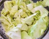 鶏むね肉と春キャベツの塩麹トマト煮作り方5写真