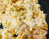 鶏皮の玉子チャーハン作り方2写真