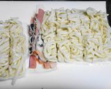チーズたっぷり♡カレーうどん春巻き作り方4写真