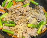 豚肉とアスパラときのこと人参のバターポン酢炒め作り方6写真