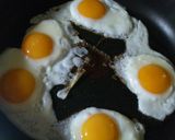 金環日食目玉焼き!作り方1写真