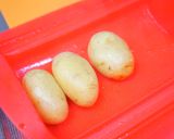 ★新じゃがミートカマンベールチーズ焼き★作り方2写真