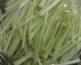 うどのコチュマヨきんぴら作り方1写真