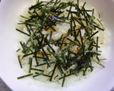枝豆・トマトを乗せた　サーモン丼。作り方3写真