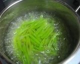 簡単♪カリカリ豚のフキ炒め♥作り方2写真