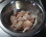 やみつき♪きのこと鶏肉トマデミソース炒め作り方2写真