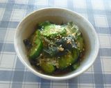 プチ食感☆きゅうりと若芽の辛し酢の物作り方3写真