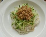 *鶏ひき肉のそぼろのっけ素麺*作り方4写真