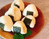 大好きなおにぎり（ツナマヨ＆さばの甘煮）作り方9写真