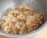 鶏肉と梅のふわふわ丸め焼き作り方1写真