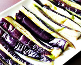 レンジ蒸し茄子の色鮮やか冷製＊ピリ辛だれ作り方4写真
