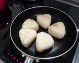 残りご飯のフライパン焼きおにぎり★作り方2写真