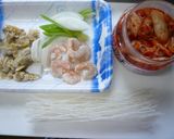 キムチ＆シーフードＭｉｘ入り☆春雨スープ作り方1写真