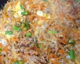 簡単☆白滝混ぜ混ぜ肉そぼろ丼☆作り方4写真
