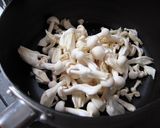 キノコの甘辛蒸し作り方1写真