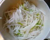大根とワカメのつまみサラダ作り方1写真