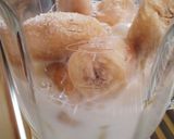 後期～の離乳食*バナナミルクスムージー作り方1写真
