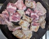 【豚バラ軟骨と人参の甘辛煮】ご飯進む！作り方2写真