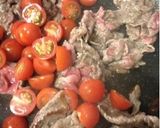 プチトマトと牛肉の洋風すき焼き風 牛丼♬作り方3写真