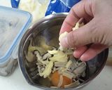 【塩茹でキノコ】チーズオムレツ作り方2写真