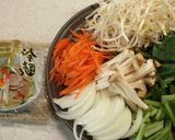 野菜たっぷり！冷麺の甘味噌炒め作り方1写真