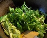 セロリをぶっ叩いて潰して炒めてからの煮浸し作り方2写真