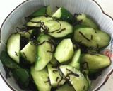 簡単に一品！きゅうりと塩昆布de浅漬け作り方3写真