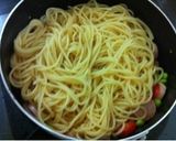 枝豆とウインナーとトマトのペペロンチーノ作り方5写真