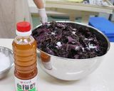 しそ漬け梅干し作りに「もみじそ」作り方1写真
