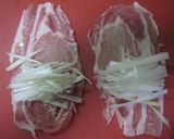 味付けはお醤油だけ♪豚薄切り肉のネギ巻き作り方3写真