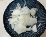 即席！オクラと玉ねぎのマヨポン合え作り方1写真