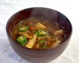 オクラとなめこのお味噌汁作り方4写真