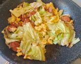 卵とソーセージのキャベツ炒め作り方7写真
