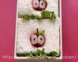 【キャラ弁】カニカマのりんご弁当作り方5写真