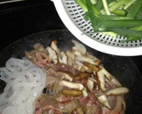 ちょっぴりお肉で簡単☆蒟蒻チャプチェ作り方2写真